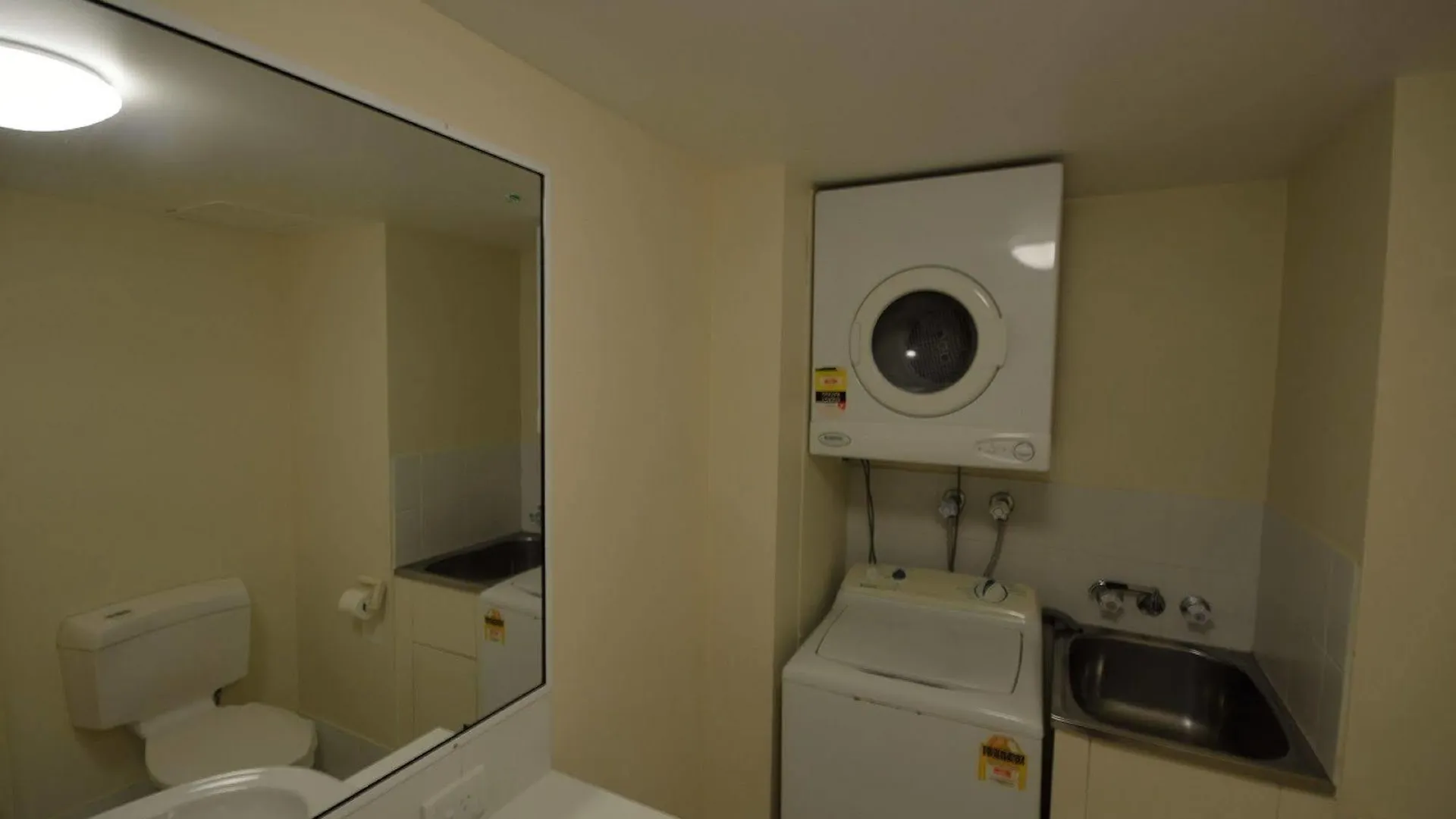 Aloha Lane Holiday Apartments Gold Coast